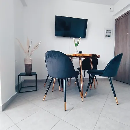 Appartement Elysium Nikiana